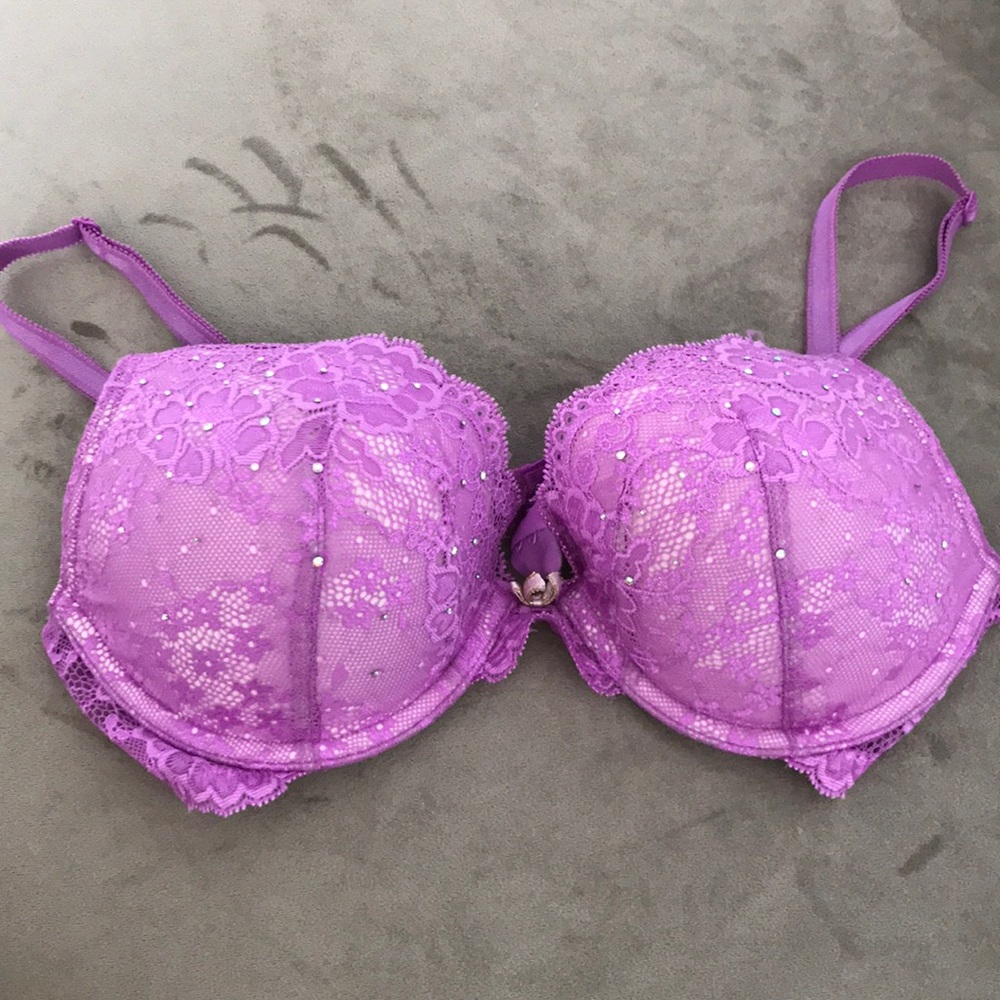 Victoria’s Secret dream angels push-up bra